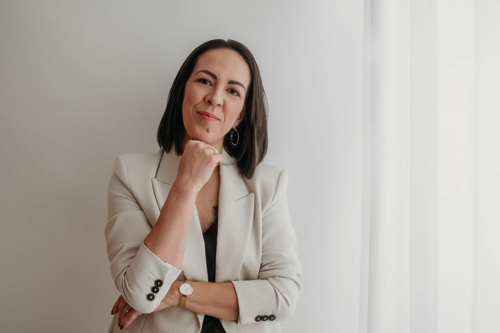 Renata Gründering von elisery social media studio