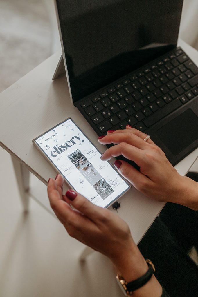 Renata von elisery social media studio